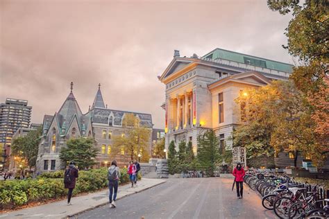 Top 10 Colleges in Montreal for International Students in 2024